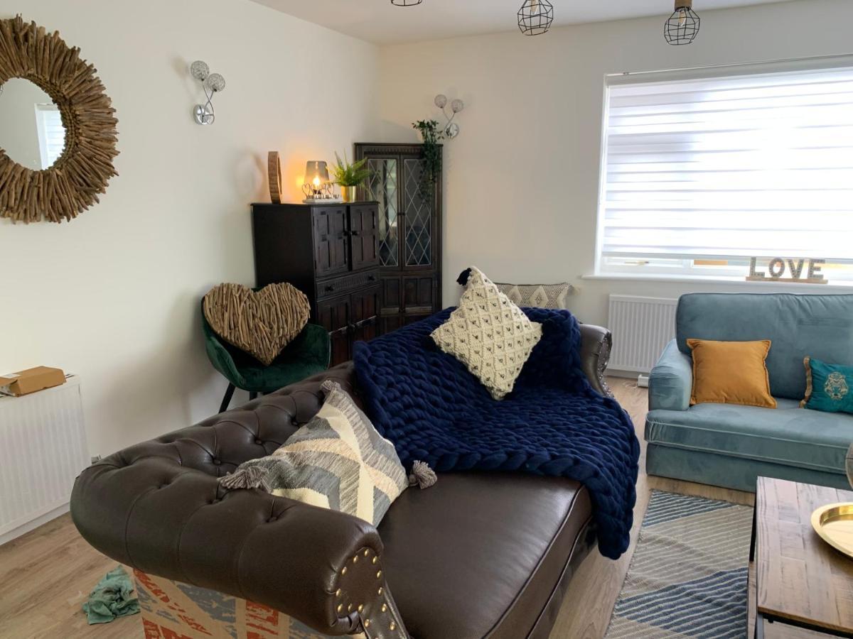 Shore Lodge. 4 Bed Bungalow Only Mtrs From The Beach. Sleeps 8 Sutton-on-Sea Kültér fotó